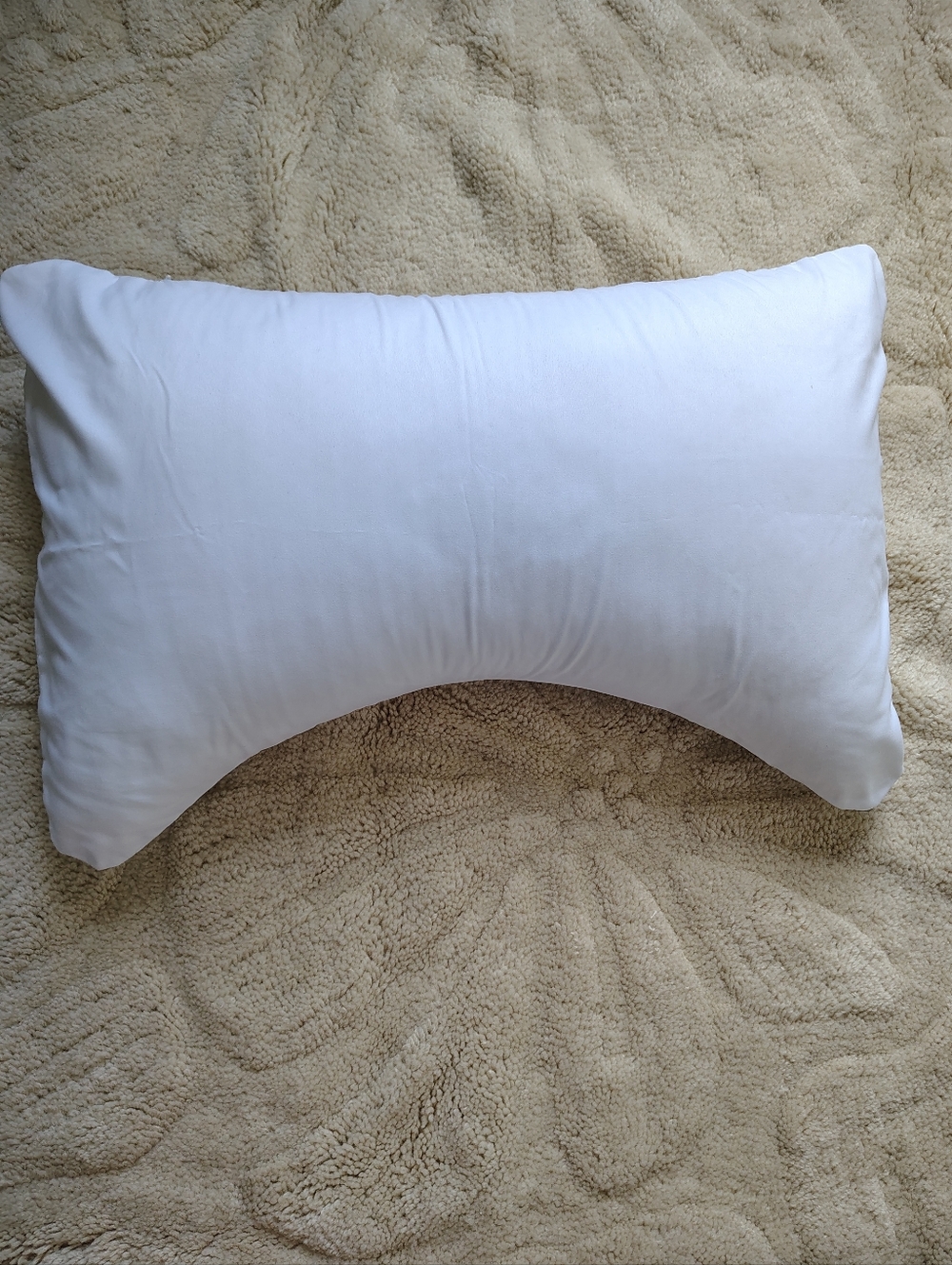 Hyvecloud Shredded Memory Foam Queen Side Sleeper Pillow